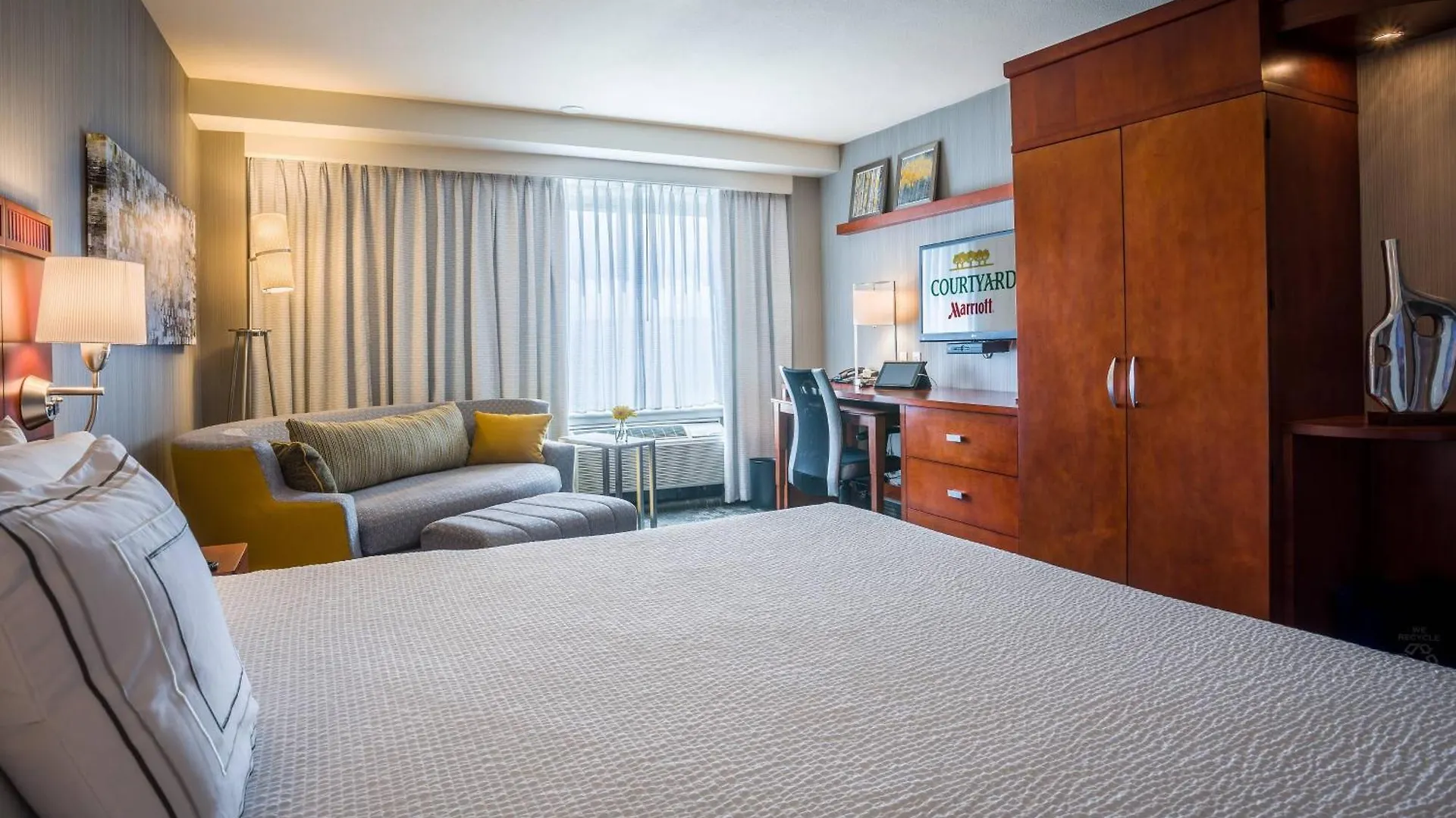 **** Hotel Courtyard Culver City Los Angeles United States